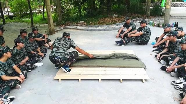 军训，你好丨迷彩服是我最动人的颜色，军营地有我最热血的青春